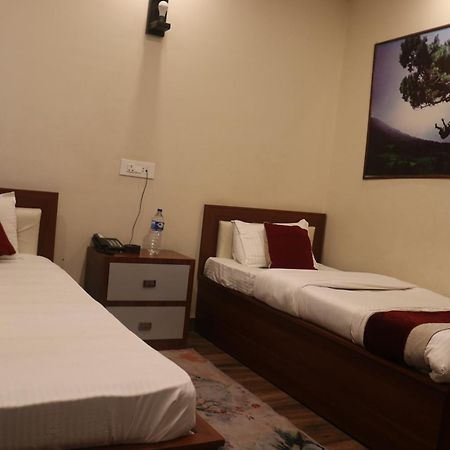 Hotel Tiktok Kathmandu Esterno foto
