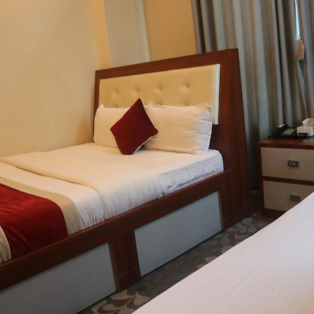 Hotel Tiktok Kathmandu Esterno foto