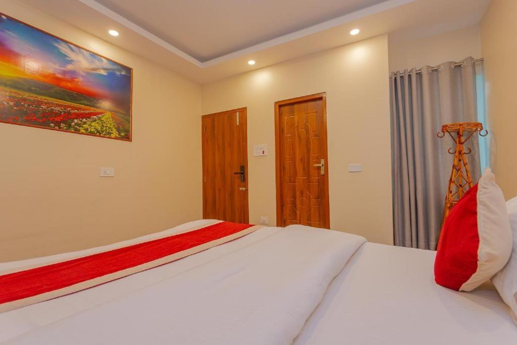 Hotel Tiktok Kathmandu Esterno foto