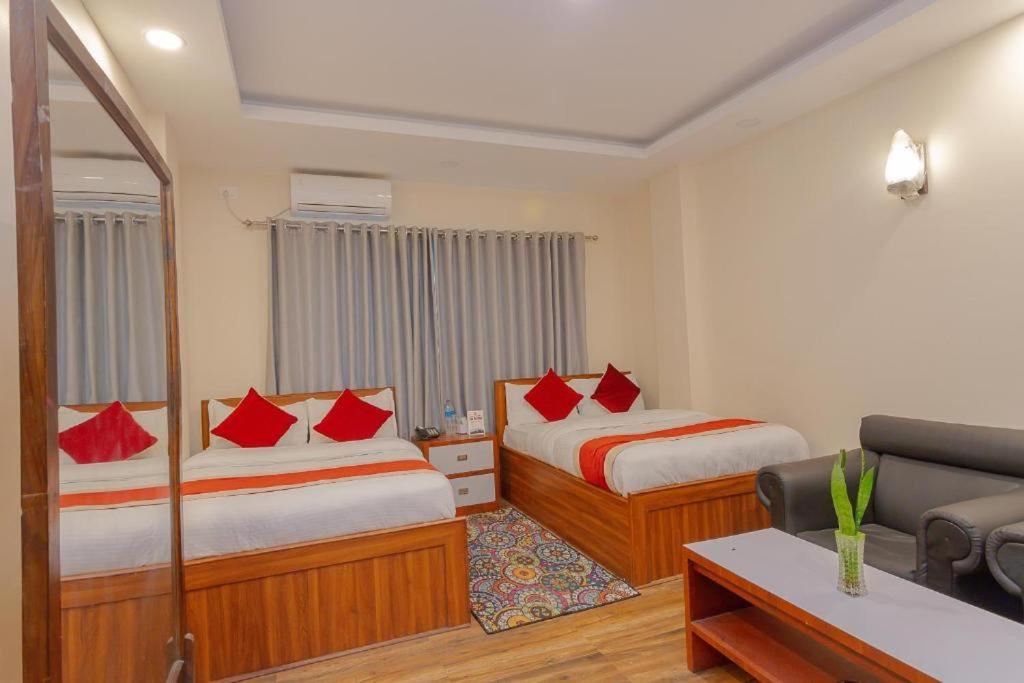 Hotel Tiktok Kathmandu Esterno foto